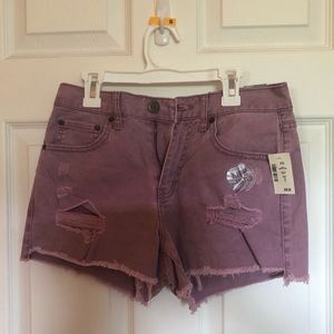 **NEVER WORN** still has tags!